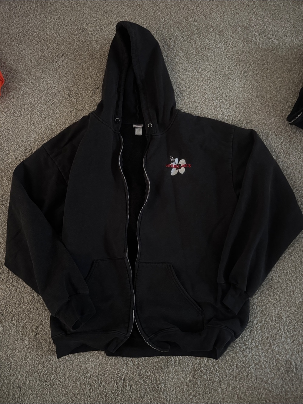 Trader Joe’s Vintage Embroidered Full Zip Hoodie - Black - XL - Broken Zipper